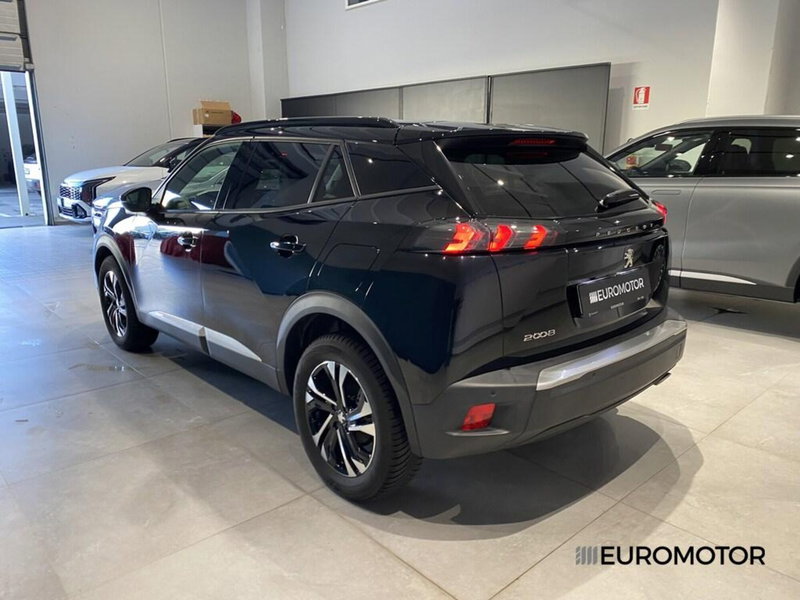 Peugeot 2008 usata a Bari (9)