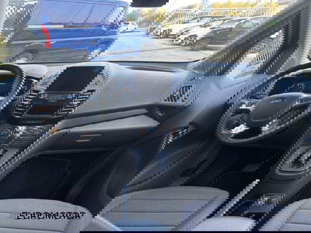 Ford Tourneo Connect usata a Bari (14)