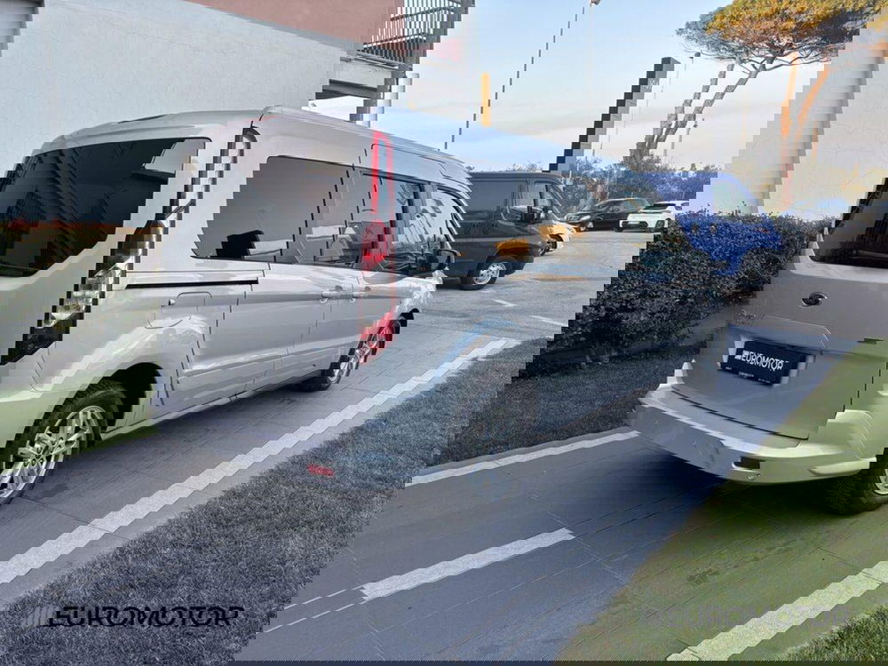 Ford Tourneo Connect usata a Bari (5)