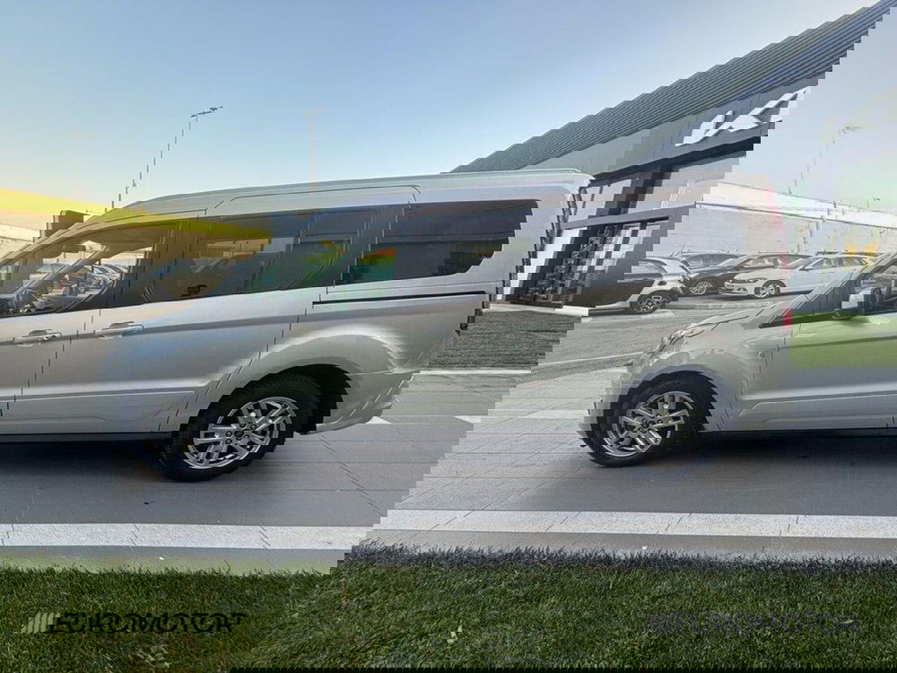 Ford Tourneo Connect usata a Bari (8)