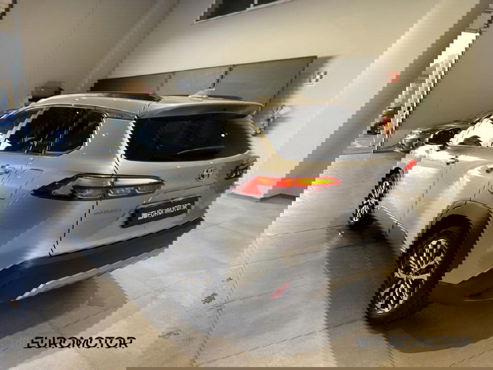 Toyota Corolla Cross Hybrid usata a Bari (10)