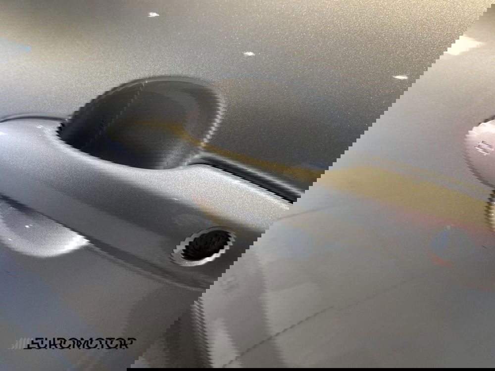 Toyota Corolla Cross Hybrid usata a Bari (12)