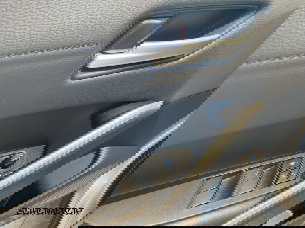 Toyota Corolla Cross Hybrid usata a Bari (14)