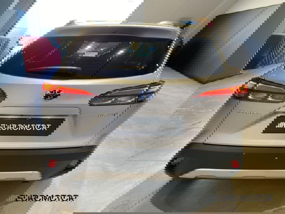 Toyota Corolla Cross Hybrid usata a Bari (8)