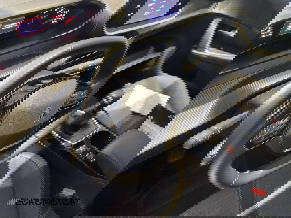 Peugeot 2008 usata a Bari (14)