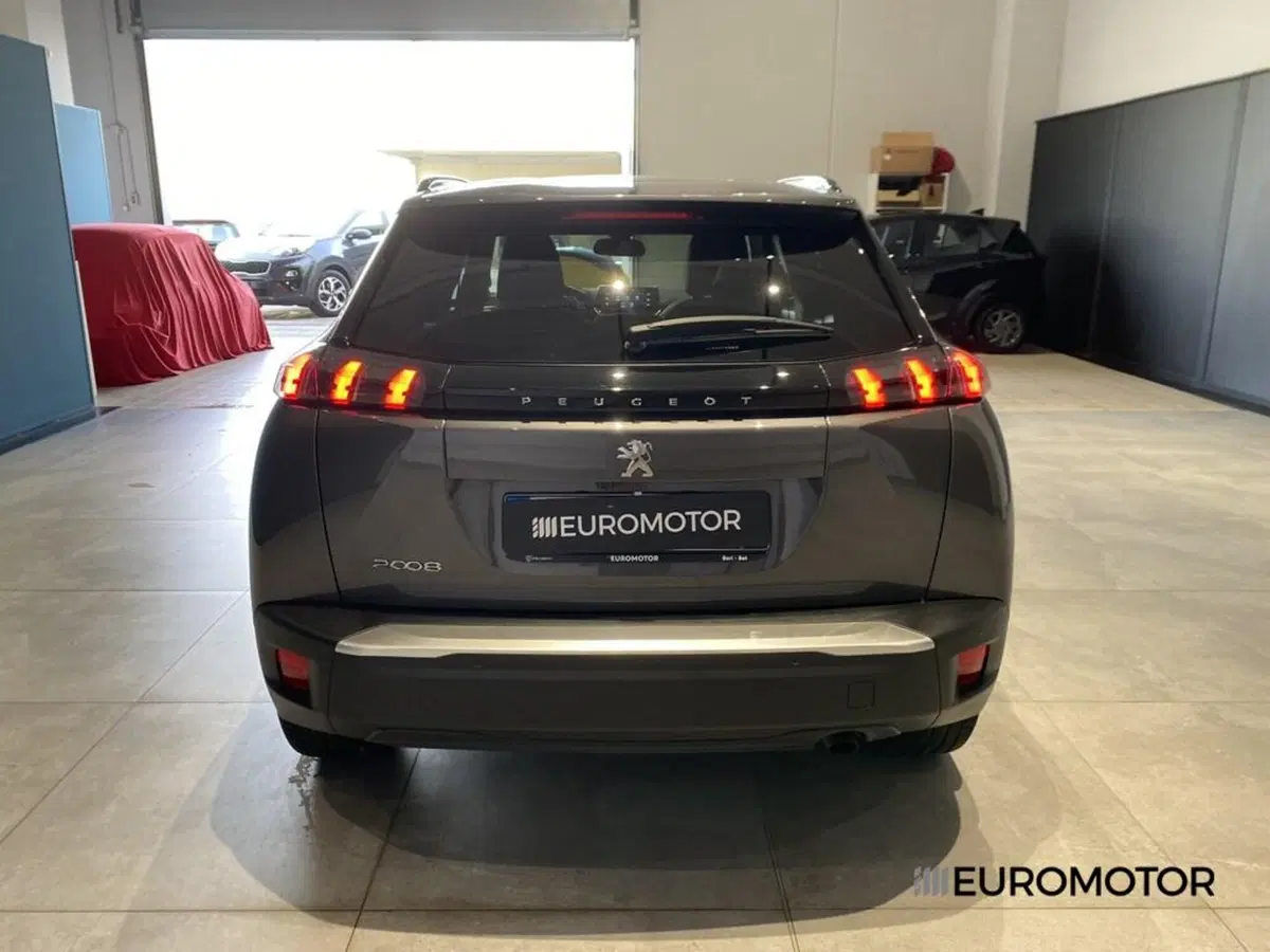 Peugeot 2008 usata a Bari (9)