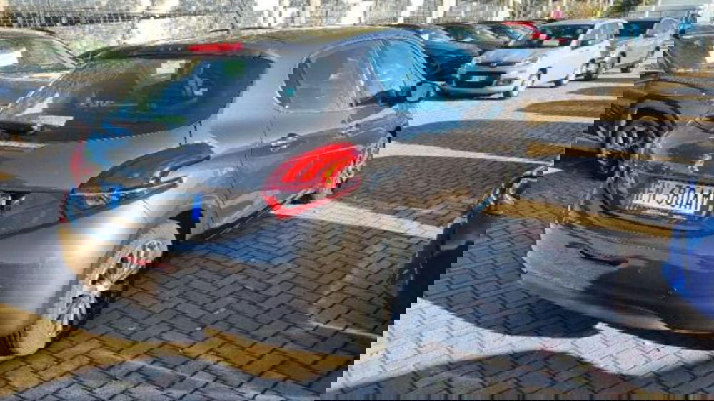 Peugeot 208 usata a Savona (14)