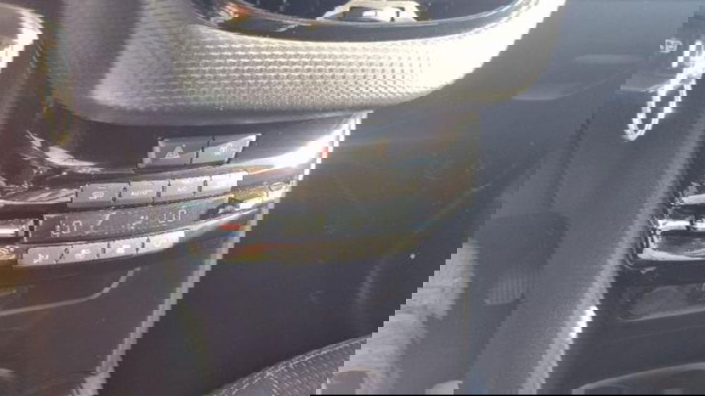 Peugeot 208 usata a Savona (5)