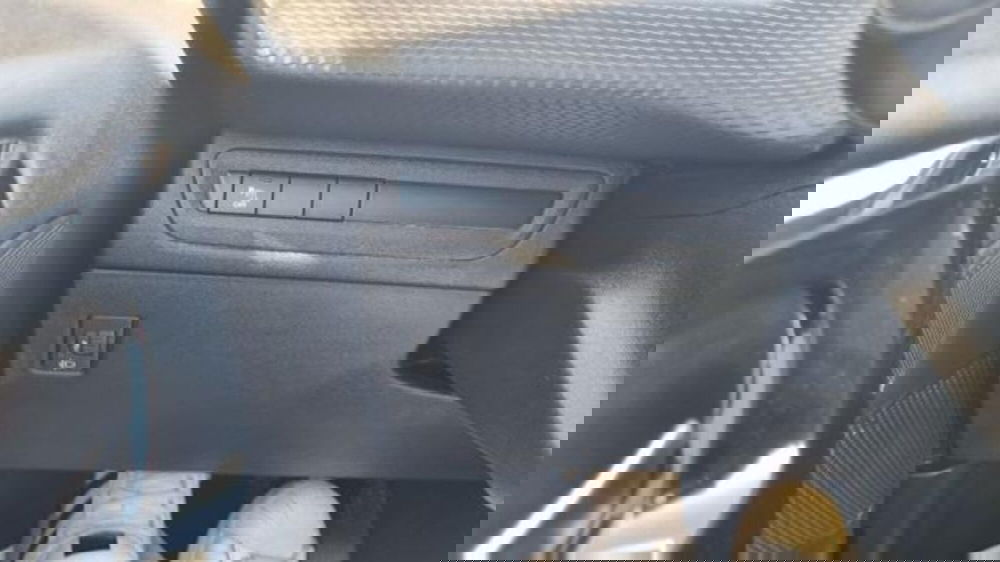 Peugeot 208 usata a Savona (8)