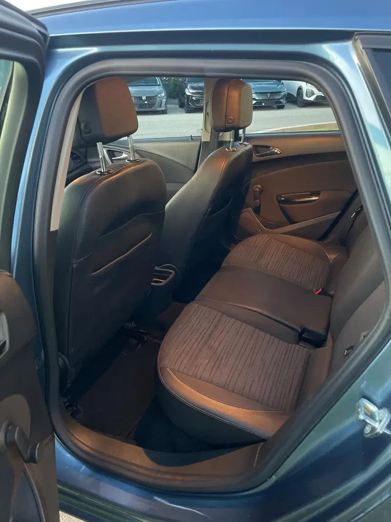 Opel Astra Station Wagon usata a Sassari (16)