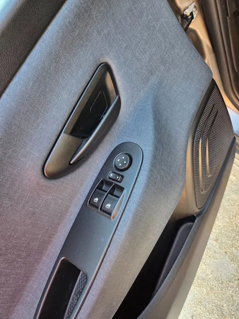 Lancia Ypsilon usata a Torino (18)