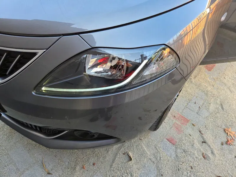 Lancia Ypsilon usata a Torino (19)
