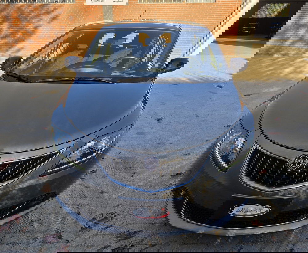 Lancia Ypsilon usata a Torino (5)