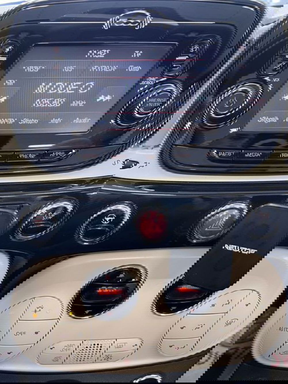 Fiat 500C Cabrio usata a Prato (11)