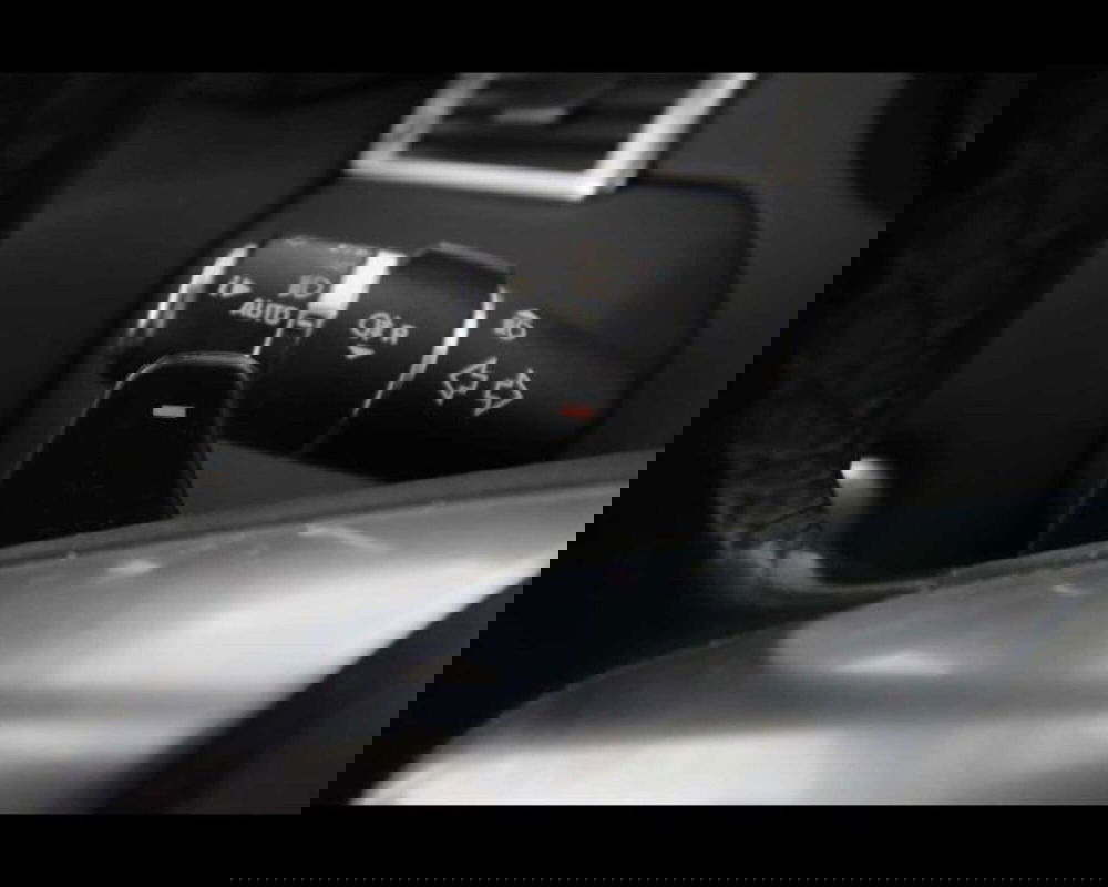 Land Rover Discovery Sport usata a Bologna (17)