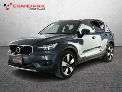 Volvo XC40 T3 Geartronic Momentum del 2021 usata a Castenaso