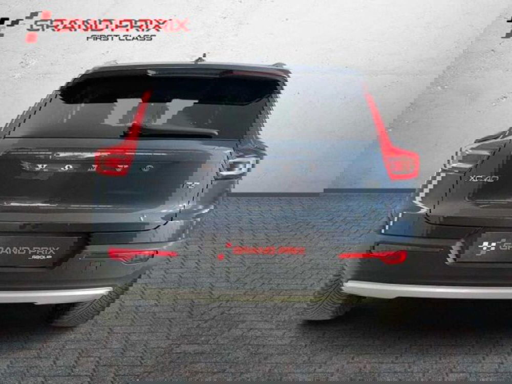 Volvo XC40 usata a Bologna (8)