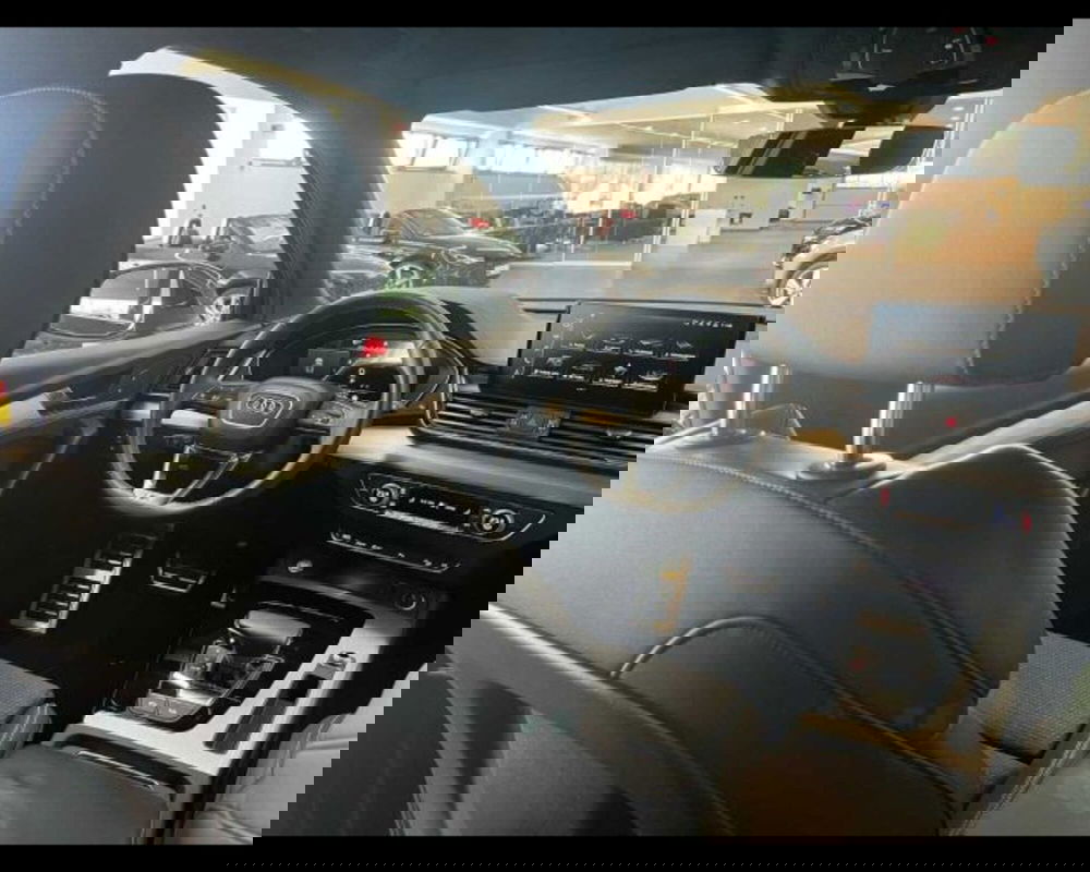 Audi Q5 Sportback usata a Bologna (9)