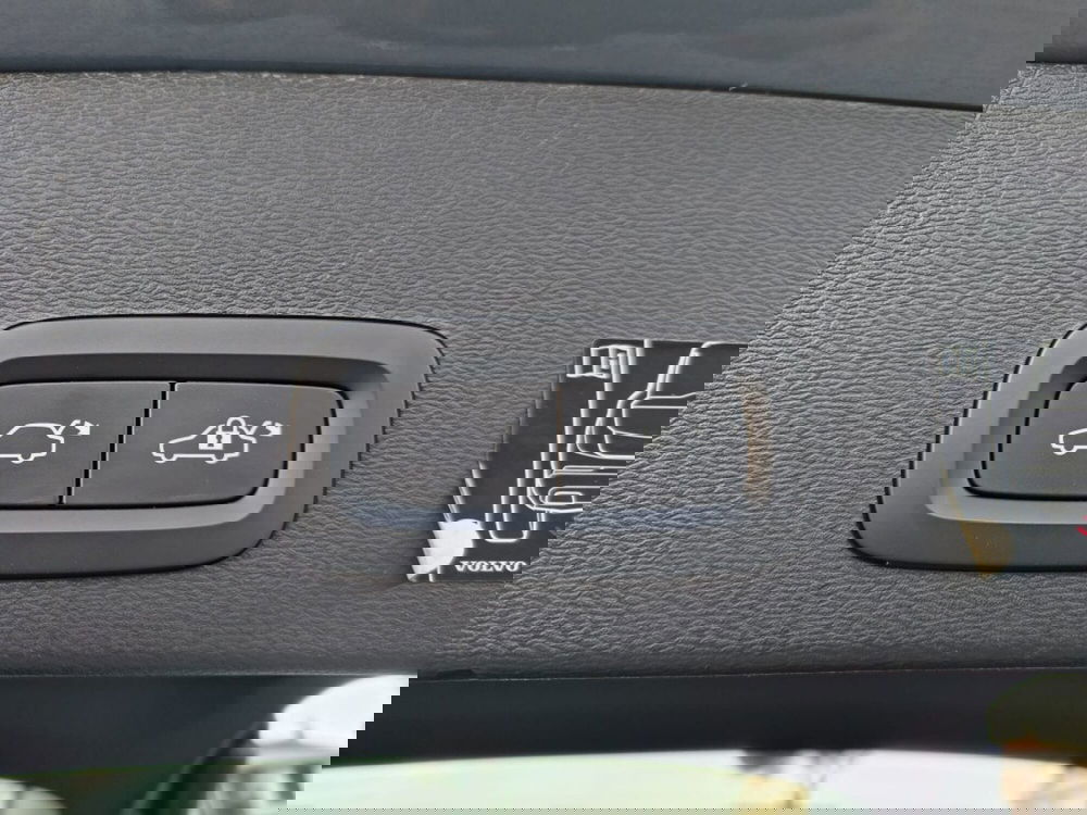 Volvo XC40 usata a Firenze (17)