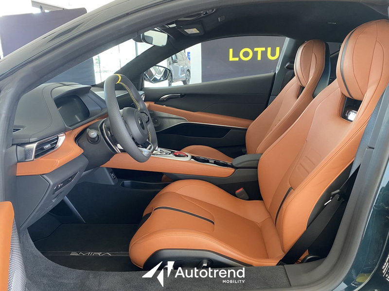 Lotus Emira usata a Bari (7)