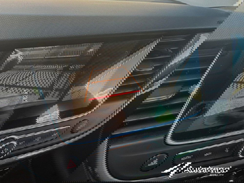 Opel Crossland usata a Bari (11)