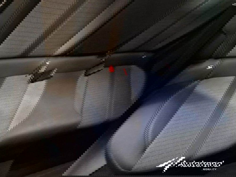 Peugeot 2008 usata a Bari (15)