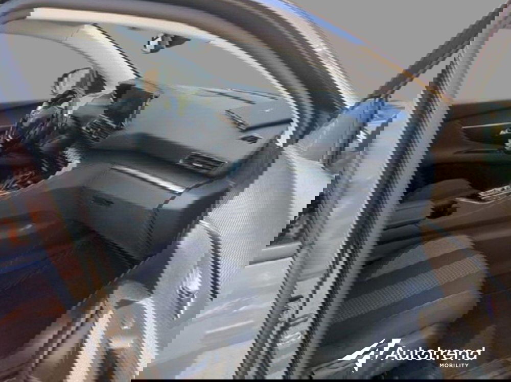 Peugeot 5008 usata a Bari (3)