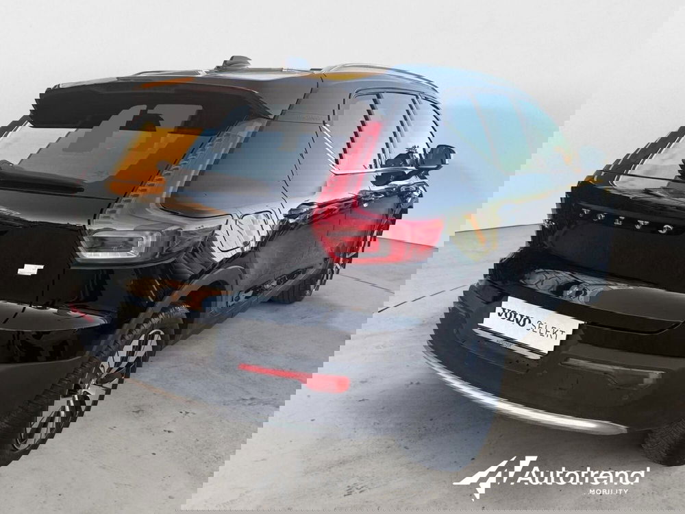 Volvo XC40 usata a Bari (2)