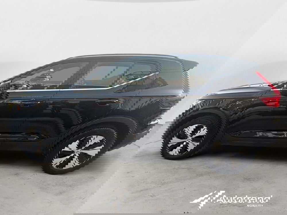 Volvo XC40 usata a Bari (5)