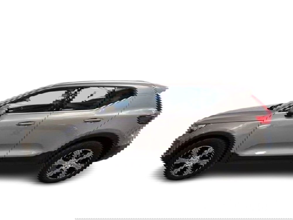 Volvo XC40 usata a Bari (3)