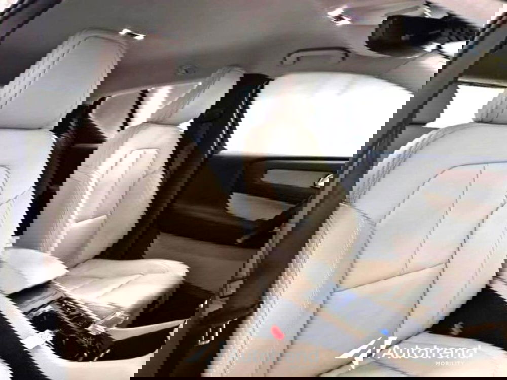 Volvo XC40 usata a Bari (4)