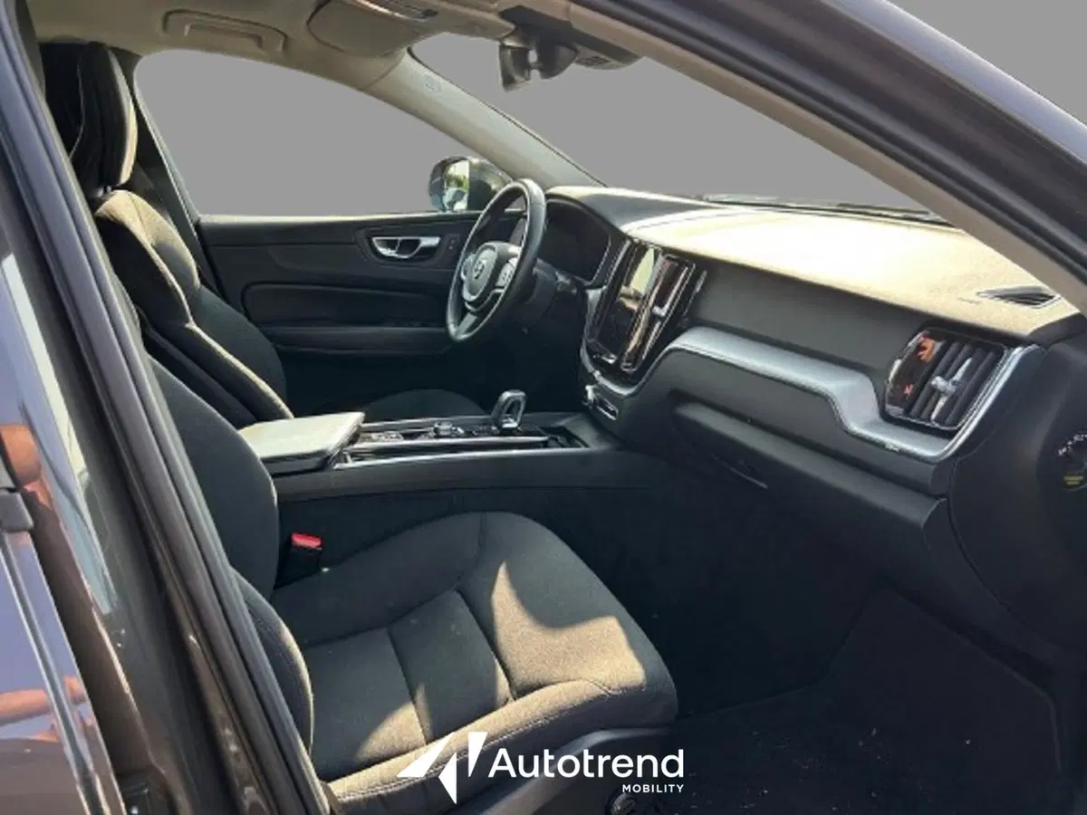 Volvo XC60 usata a Bari (3)