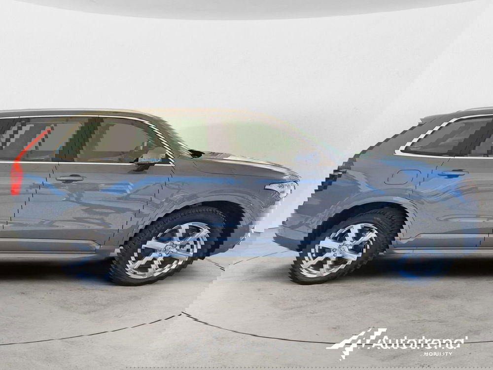 Volvo XC90 usata a Bari (5)