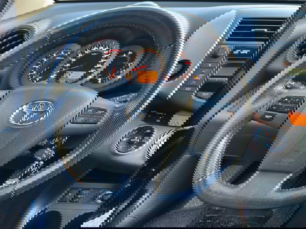 Toyota Rav4 usata a Piacenza (16)