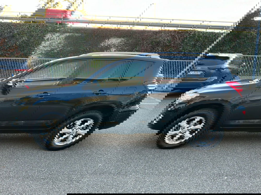 Toyota Rav4 usata a Piacenza (3)