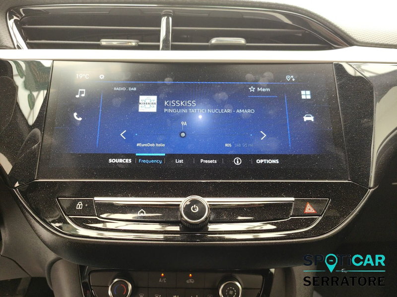 Opel Corsa usata a Como (11)