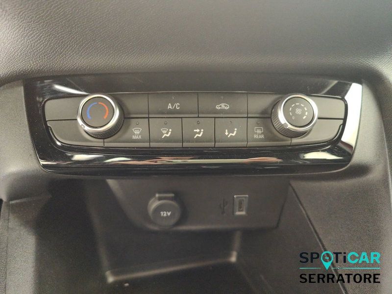 Opel Corsa usata a Como (16)