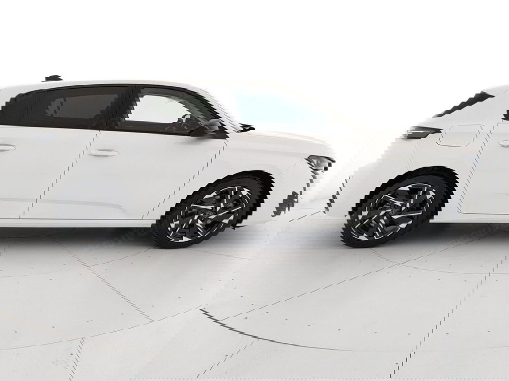 Peugeot 308 nuova a Caserta (4)