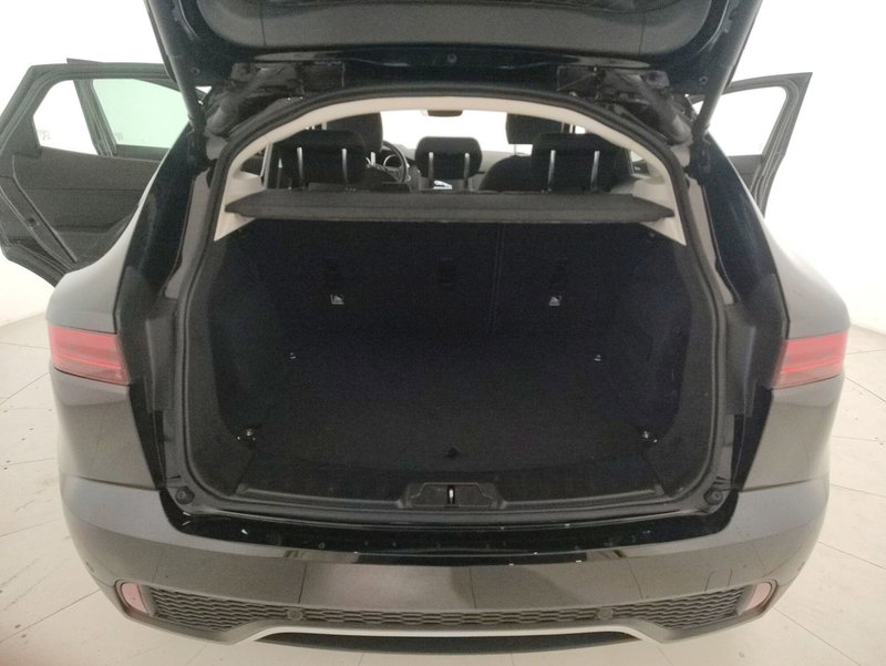 Jaguar E-Pace usata a Alessandria (11)