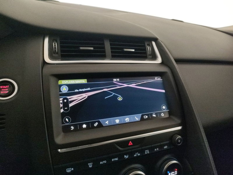 Jaguar E-Pace usata a Alessandria (13)