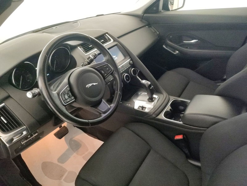 Jaguar E-Pace usata a Alessandria (6)