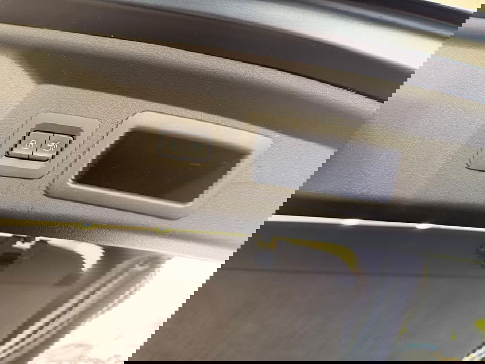 Mazda CX-60 usata a Napoli (10)