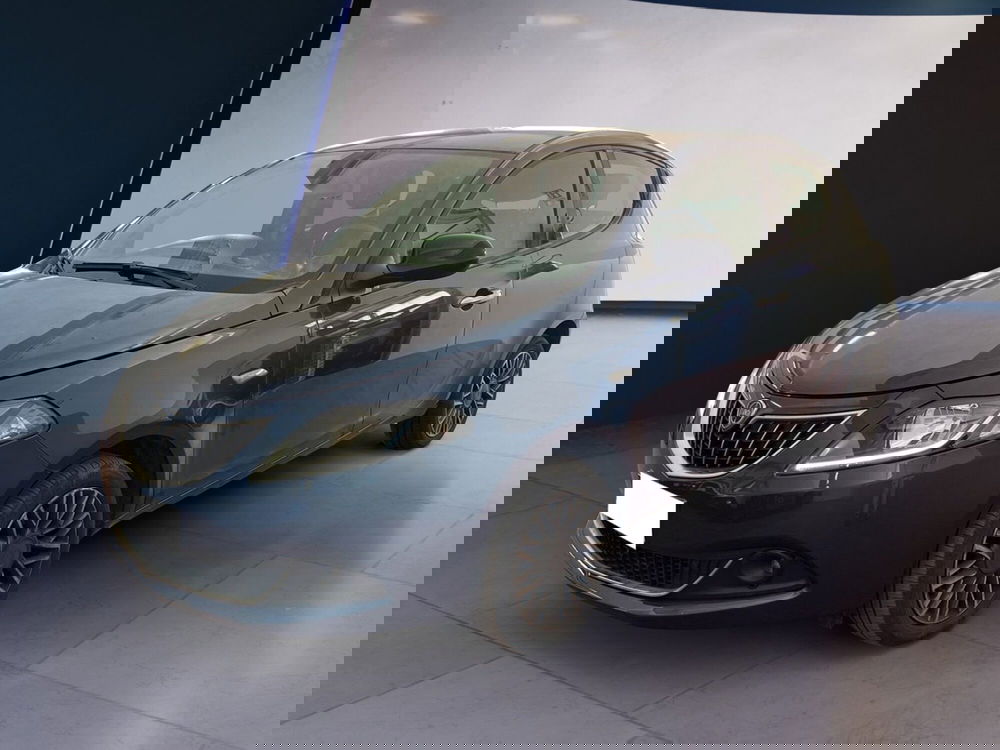 Lancia Ypsilon usata a Torino (2)