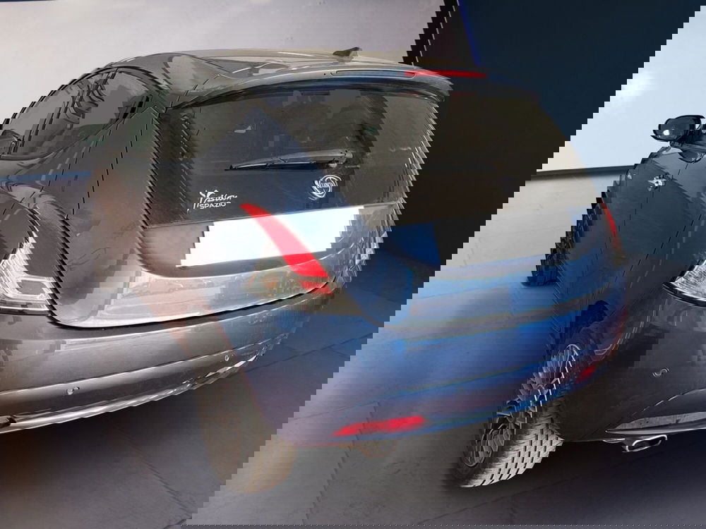 Lancia Ypsilon usata a Torino (6)