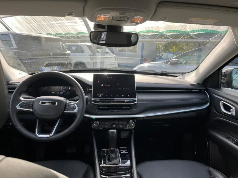 Jeep Compass usata a Milano (15)