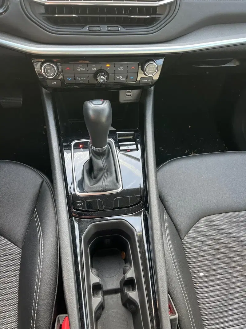 Jeep Compass usata a Milano (17)