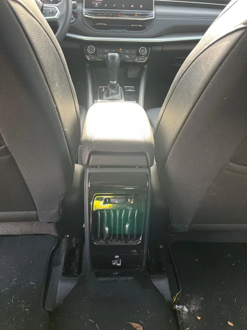 Jeep Compass usata a Milano (18)