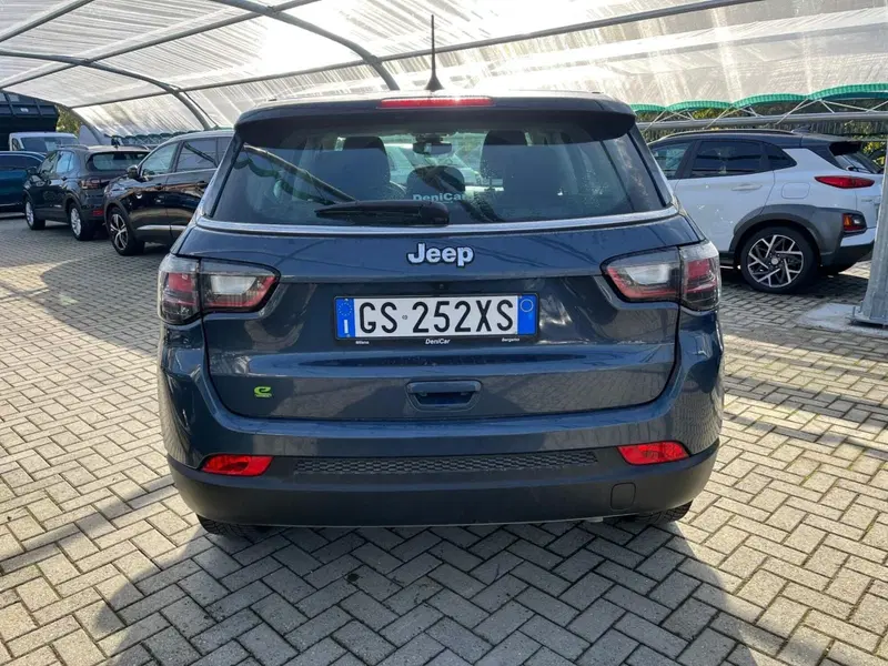Jeep Compass usata a Milano (8)