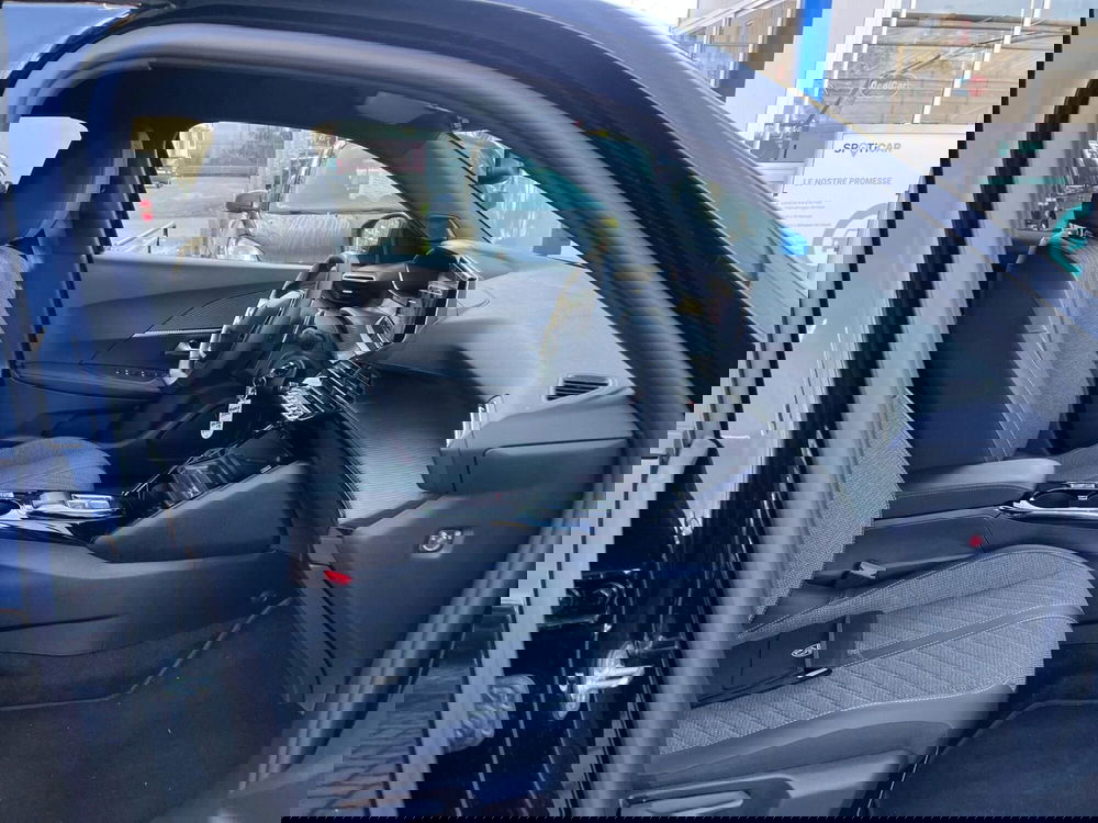 Peugeot 2008 usata a Milano (12)