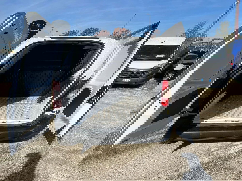 Fiat Doblò Furgone usata a Milano (10)